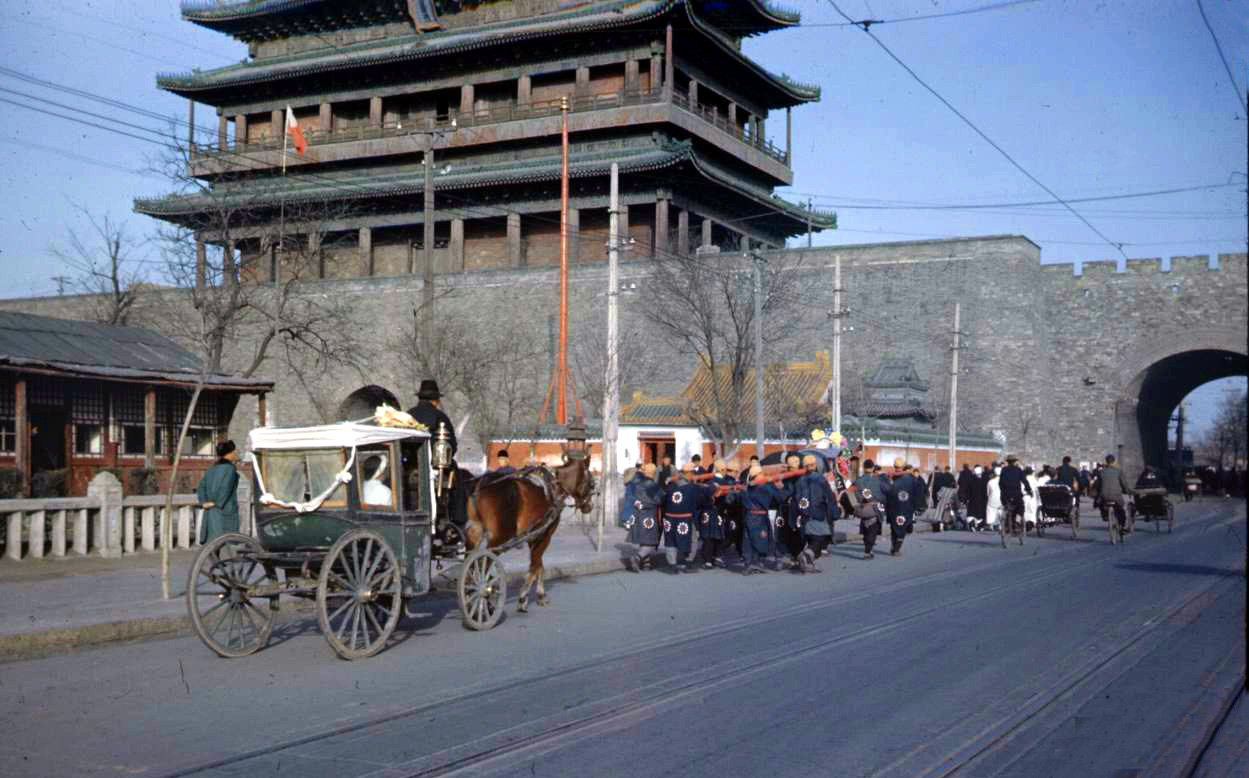 老照片：民国时期的北京城如何庆祝一战胜利 | 北晚新视觉