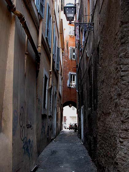 A Via dei Falegnami A Via dei Falegnami